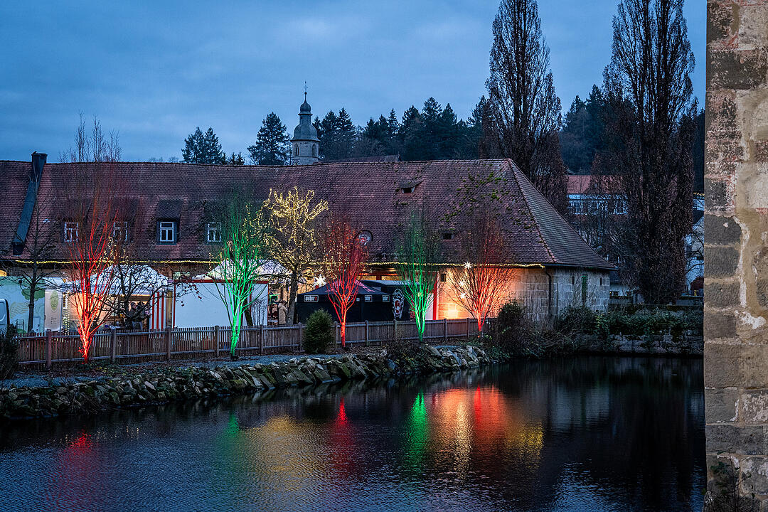 Der wunderschöne Weihnachtsmarkt ist ein Erlebnis für die ganze Familie!