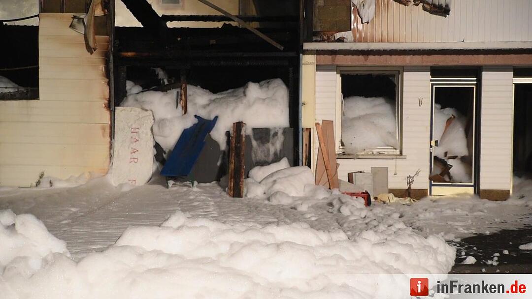 Katastrophenfall nach Wohnhausbrand ausgerufen - 20 Verletzte