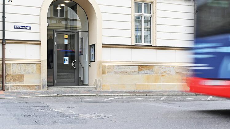 Bamberg: Vollsperrung in der Brückenstraße - Auswirkungen auf Busverkehr