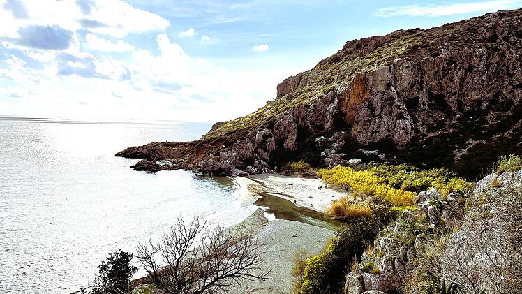 Einfach traumhaft - der Palmen-Strand Preveli im Süden von Kreta, welchen du nur zu Fuß erreichen kannst.