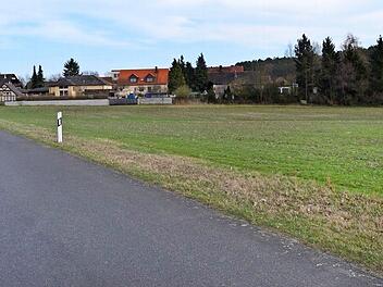 Der Ortsrand von Buch-West. Hier sollen elf Bauparzellen ausgewiesen werden.  Fotos: Elias Pfann