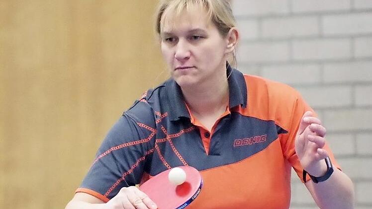 Beim 8:4-Auswärtserfolg des TTC Wallenfels in der Bezirksoberliga blieb Nina Zeuß (Bild) im Doppel mit Katja Schreiner und in ihren die absolvierten Einzeln ungeschlagen.  Foto: Hans Franz