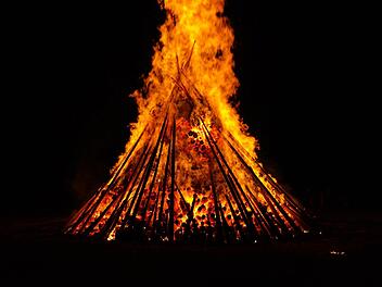 Sonnwendfeuer