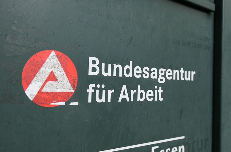 Zu viele Arbeitslose, zu wenig Arbeitende