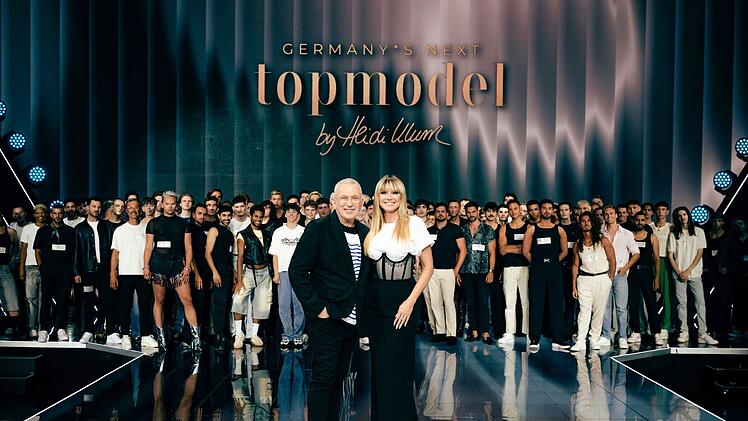 In der Auftaktfolge der 21. Staffel von "Germany's Next Topmodel" begibt sich Heidi Klum gemeinsam mit Designer Jean Paul Gaultier auf die Suche nach dem diesj&auml;hrigen Sieger.