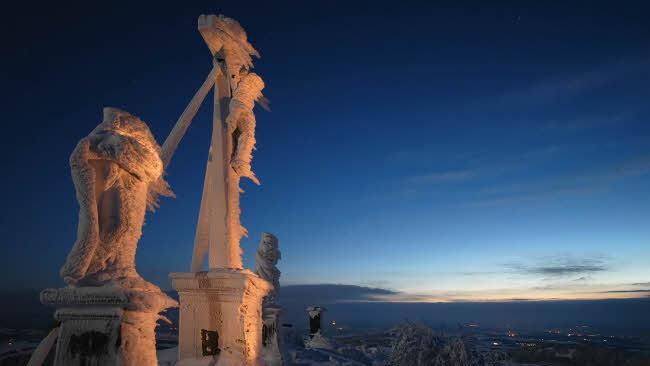 Barocke Kreuzigungsgruppe auf der Milseburg. Foto: Jürgen Hüfner