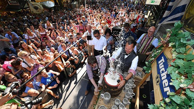 Anstich zur Bergkirchweih 2017 Foto: Ronald Rinklef