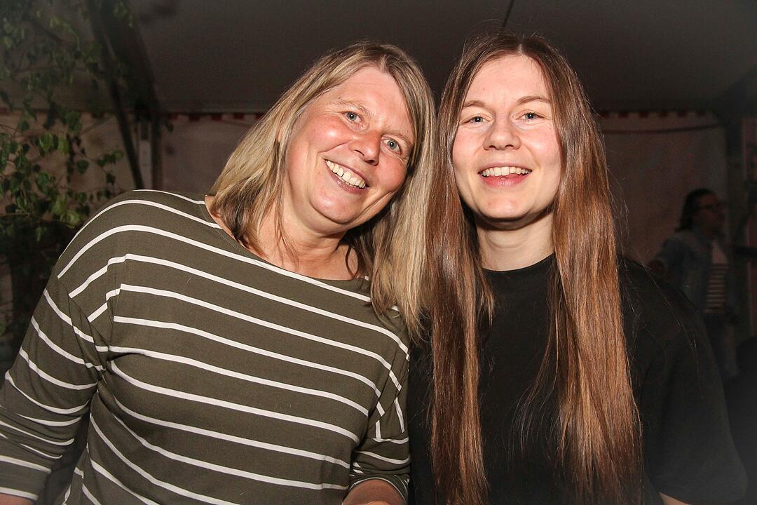 Party mit den DORFROCKERN Party mit den DORFROCKERN