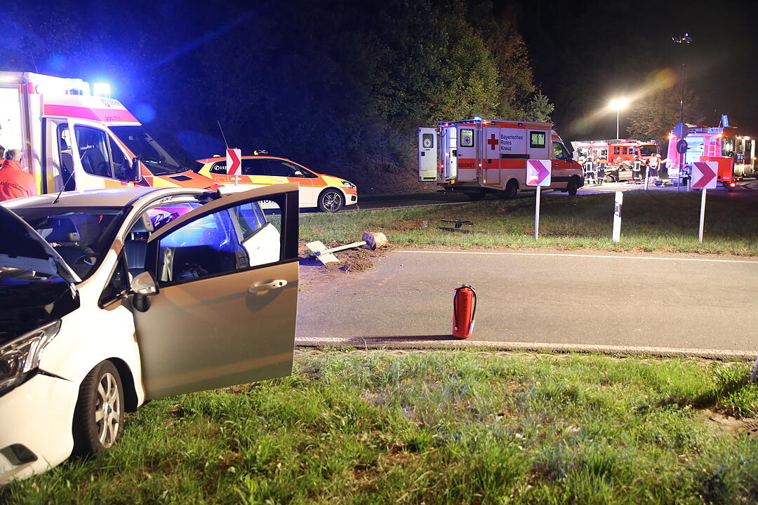 Vier Schwerverletzte bei Unfall nahe Wendelstein