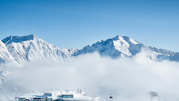 3S Bahn Stubaier Gletscher_Bergstation