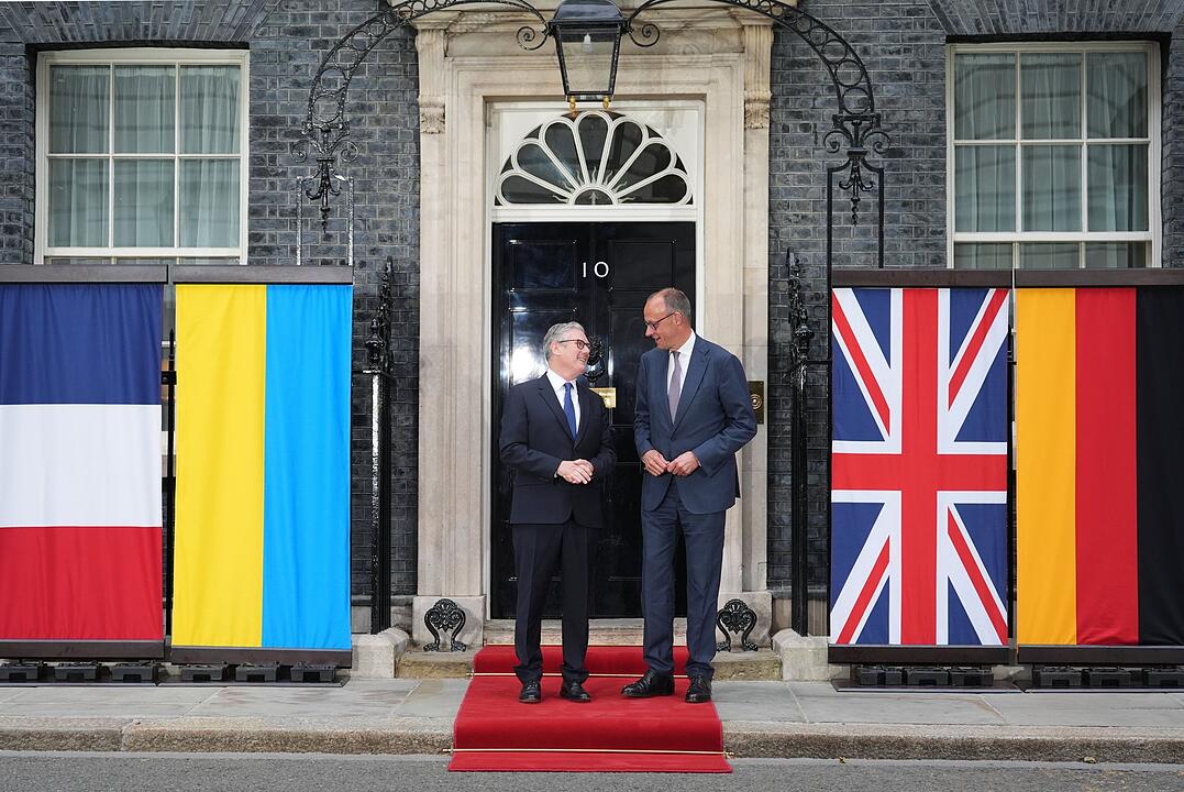 Ukraine-Krieg - Treffen von Starmer, Merz, Macron und Selenskyj