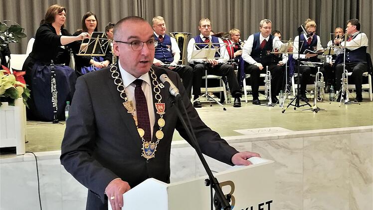 Bad Bocklets Bürgermeister Andreas Sandwall bei seiner Neujahrsansprache. Foto: Sigismund von Dobschütz