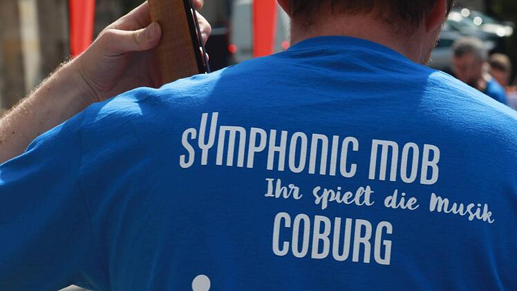 Impressionen vom ersten Symphonic Mob Bayerns auf dem Coburger SchlossplatzFoto: Jochen Berger