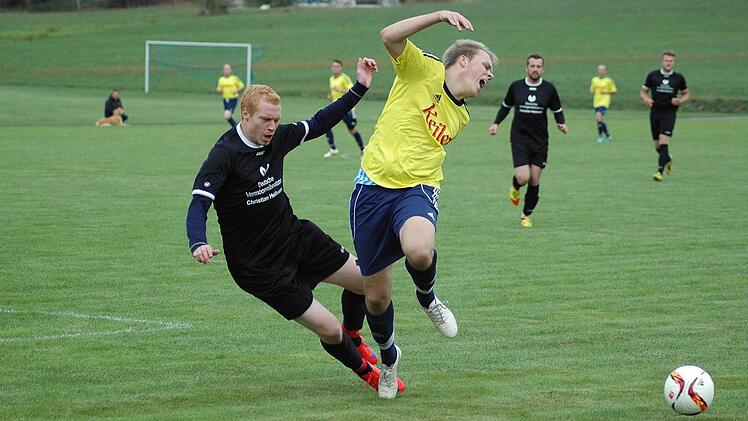 Bilder vom Spiel der Woche bei der SG Oberleicjhtersbach/Modlos gegen den TSV Stangenroth. Foto: Sebastian Schmitt