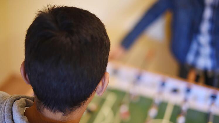 84 unbegleitete minderjährige Flüchtlinge wurden in Coburg seit 2015 betreut. Das kostete 5,3 Millionen Euro, die aber voll vom Staat erstattet wurden. Foto: Uli Deck/dpa