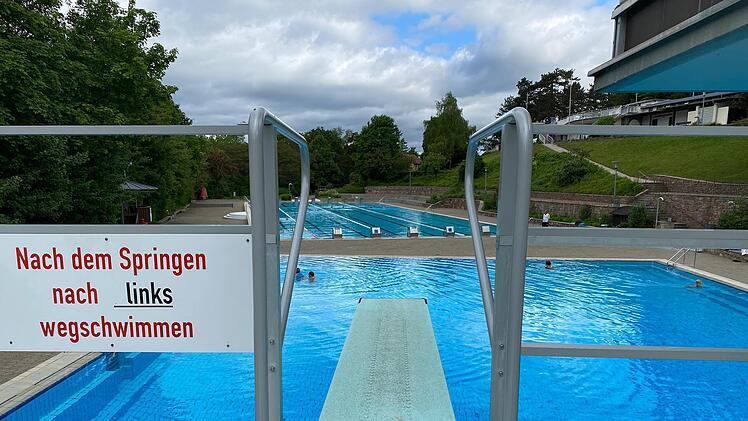Endlich ist wieder Baden ohne  Corona-Beschränkungen möglich. Foto: Angelika Despang