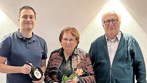 Referent Ronald Kaiser, Seminarleiterin Rosi Hufnagel und Reiner Reuß (Seniorenunion Hammelburg).