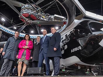 Flugtaxi-Unternehmen Volocopter ist insolvent: CSU-Politiker Söder und Bär lagen mit Prognose voll daneben