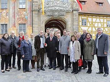 Die bayerischen SPD-Abgeordneten vor dem Alten Rathaus  Foto: pr.