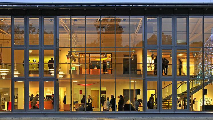 Begehrt beim Publikum sind die Abendöffnungen im Glasmuseum Rosenau.