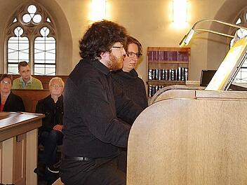 Der tschechische Organist Jan Doležel begeisterte in der Christuskirche mit Musik aus seiner Heimat. Foto: Heike Schülein