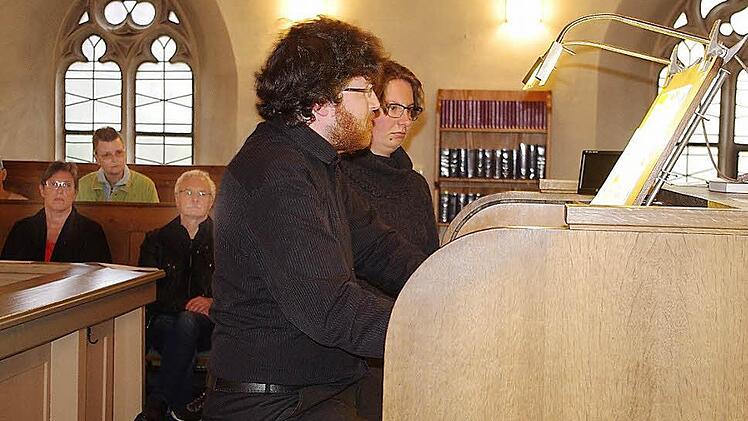Der tschechische Organist Jan Doležel begeisterte in der Christuskirche mit Musik aus seiner Heimat. Foto: Heike Schülein