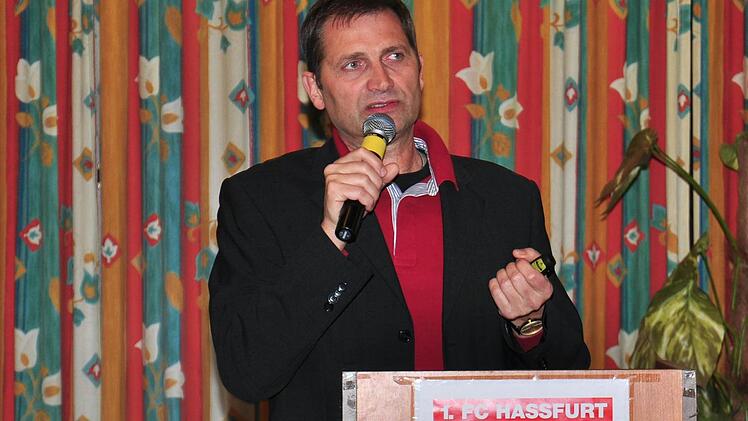 Viele neue Informationen hatte Norbert Zösch, Geschäftsführer der Stadtwerk Haßfurt GmbH für die Bürger. Foto: Ulrike Langer