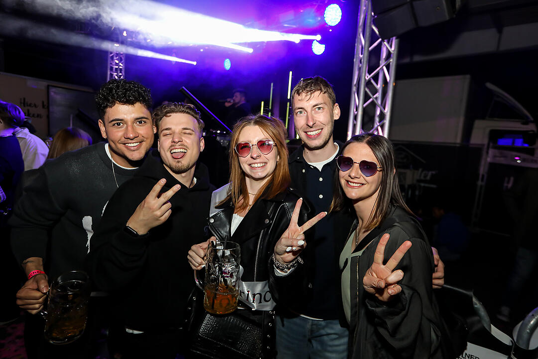 Start vom Cafe Kölsch Partysommer!