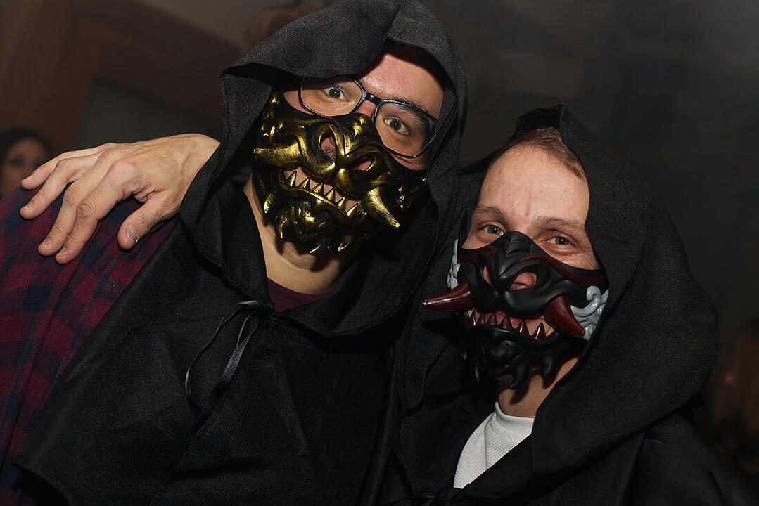 ME & MY (ZOMBIE) GIRLS HALLOWEEN