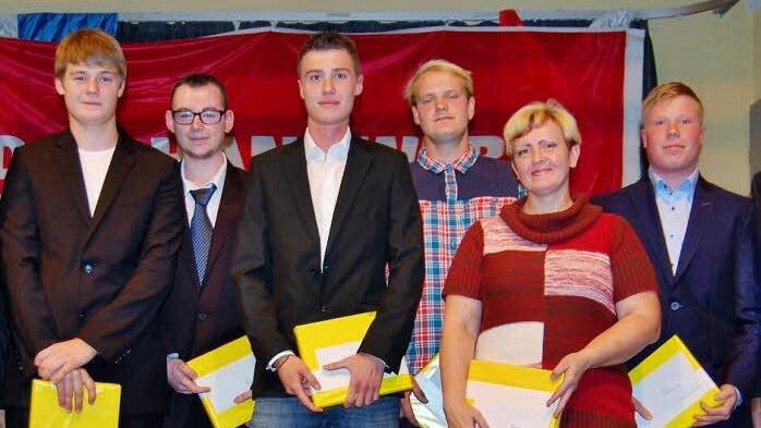 Die Besten ihrer Zunft erhielten Buchgeschenke. Fotos: Sigismund von Dobschütz