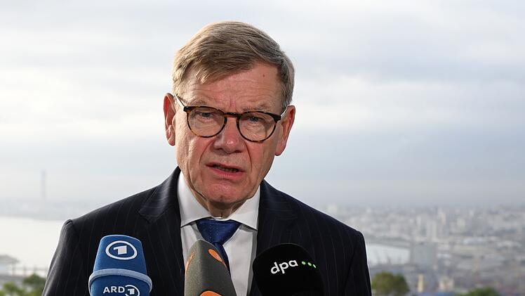 Au&szlig;enminister Wadephul besucht Algerien