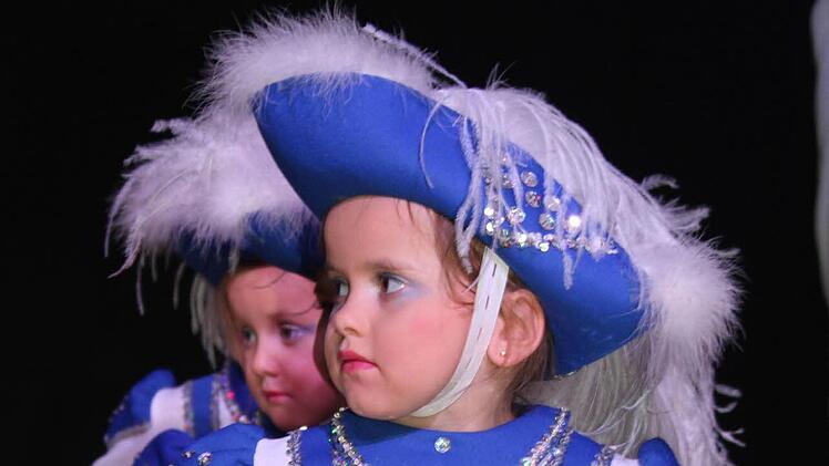 Die Mitglieder der Purzelgarde sind teilweise erst drei Jahre alt.