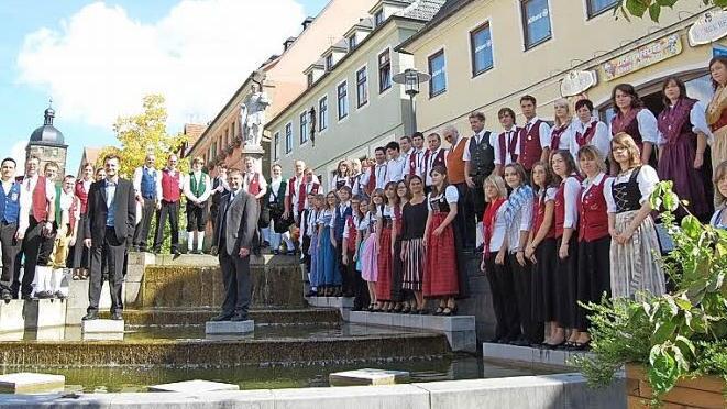 Das Kreisorchester Lichtenfels lädt zum Neujahrs- und Benefizkonzert ein. Das Konzert findet am 4. Januar um 17 Uhr in der Turnhalle in Ebensfeld statt.  Foto: Horst Sünkel