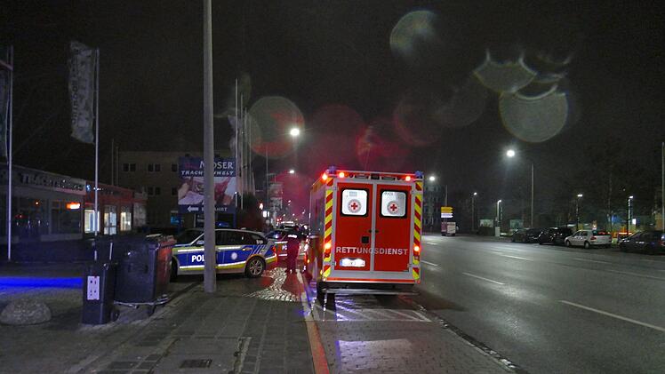 Bei einem Streit in der Nürnberger Sozialpension ist in der Nacht auf Dienstag ein 38-Jähriger verletzt worden. Foto: NEWS5 / Oßwald