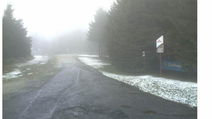 Schnee am Ochsenkopf. Foto: www.sommerrodelbahn-ochsenkopf.de