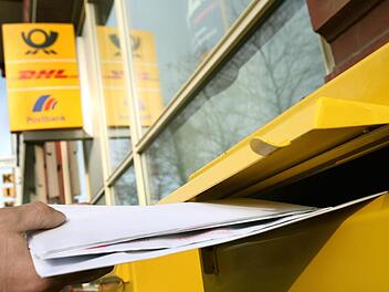 Eine Briefeflut Richtung Bundesverkehrsministerium wollen die Freien Wähler initiieren. Ihr Ziel: Die Umgehung Stadtsteinach soll wieder als vordringlich eingestuft werden. Symbolfoto: Oliver Berg/dpa