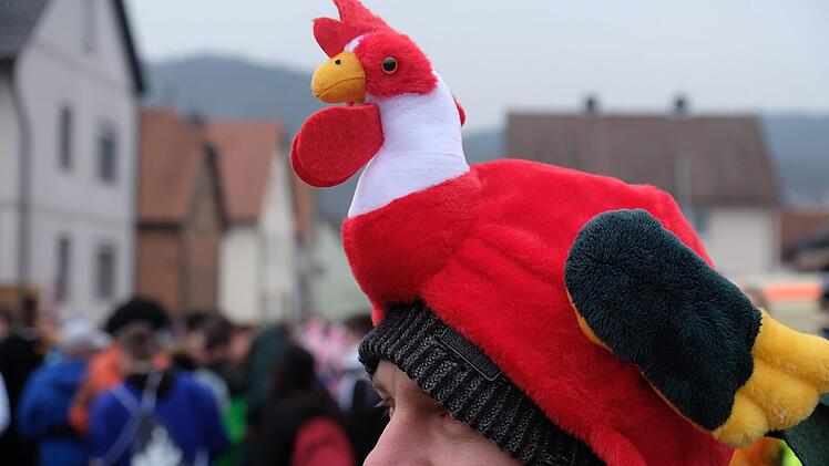 Lieber das Huhn auf dem Kopf als den Spatz in der Hand?