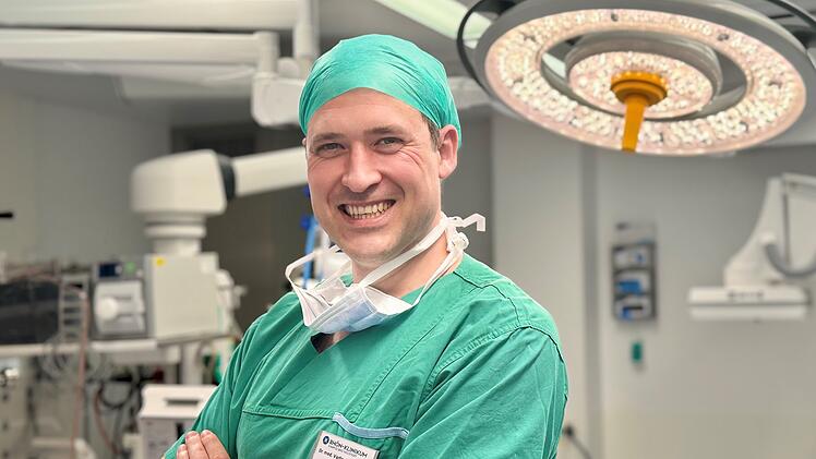 Dr. Vadim-Petru Irimie vom Rh&ouml;n-Klinikum Campus Bad Neustadt