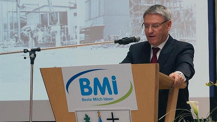 BMI-Vorstandssprecher Peter Hartmann blickte auf die Geschichte des Werks zurück. Foto: Johannes Michel