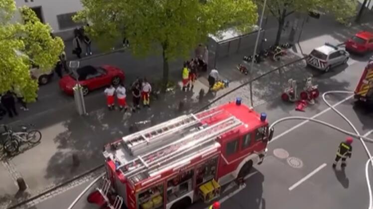 Brand in Coburger Studentenwohnheim stellt Feuerwehr vor "große Herausforderung"