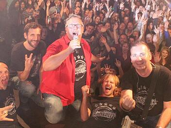 Manuel Balzar, Lars Rau, Klaus Pfreundner, Johannes Klütsch und Oliver Classen (von rechts) beim "Radspitz"-Auftritt beim Staffelsteiner Altstadtfest 2017.Matthias Einwag