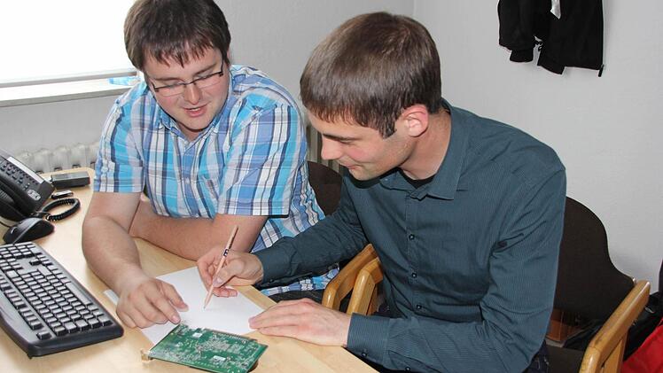 Daniel Fiedler und Jens Greiner kennen sich schon über zehn Jahre. In diesem Frühjahr haben sie eine eigene Firma gegründet.