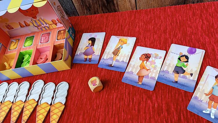 Carla Caramel im Test: Toll umgesetztes Eistüten-Füllen - Nominiert als Kinderspiel des Jahres 2023