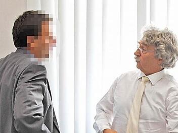 Angeklagter Heinz W. (links) mit seinem Verteidiger Klaus Bernsmann