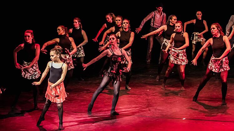Matinee "Jugend spielt für Jugend" im Landestheater Coburg: Ballettschule Karen Spreitzer.Foto: Jochen Berger