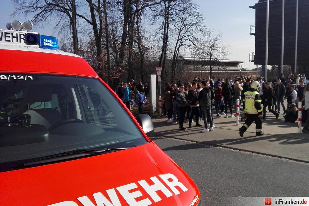 Reizgas in Zirndorfer Realschule
