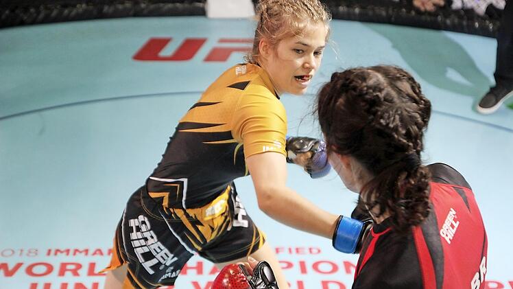 Amateur-Europameisterin im MMA Anna Gaul ist Medizinstudentin und eines der bekannten Gesichter dieses Sport in Deutschland.