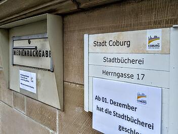 Erneut im Lockdown: die Stadtbücherei Coburg.Foto: Jochen Berger