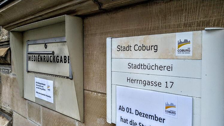 Erneut im Lockdown: die Stadtbücherei Coburg.Foto: Jochen Berger