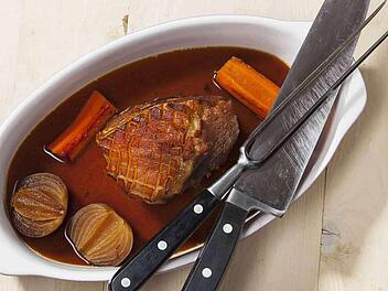 Schweinebraten-im-Backofen.jpg